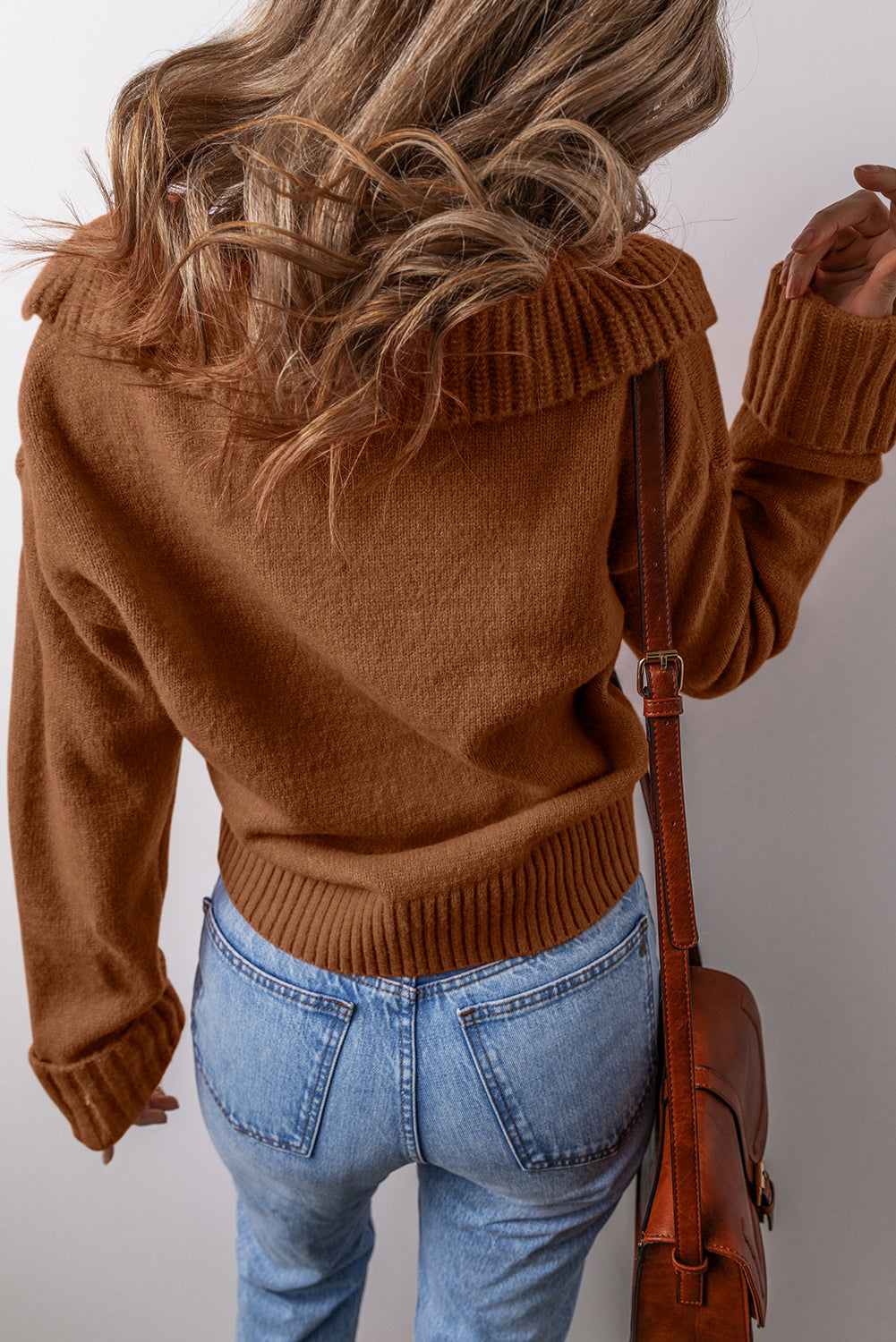 Chestnut Ribbed Edge Collared V Neck Loose Fit Sweater