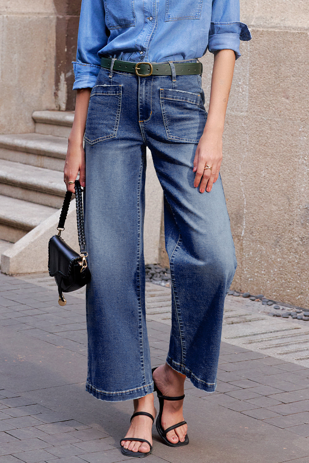 Bluing Mimimalist Patch Pocket High Waist Shift Jeans