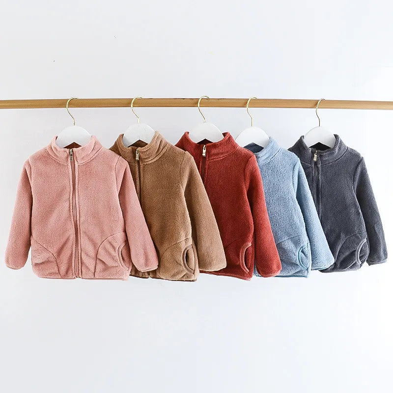 Casual Solid Color Velvet Polyester Girls Outerwear