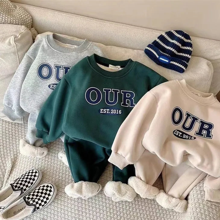 Children's Round Neck Sweatshirt Suit New Style Casual Autumn and Winter New Kidsren's Suit Long-sleeved Letter Thick Sweatshirt Suit Trend